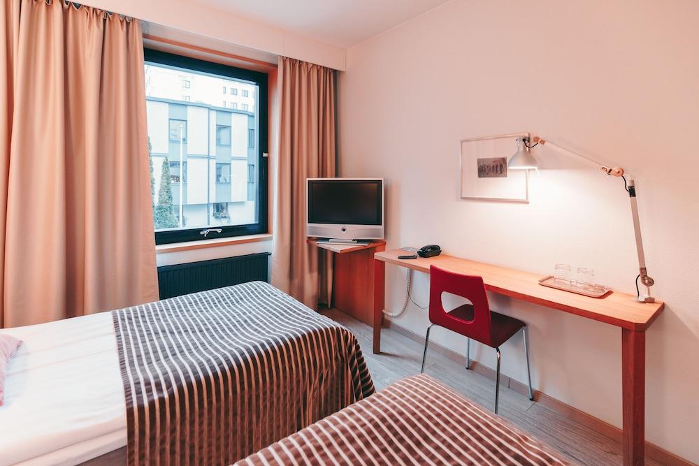 Centro Hotel Турку Экстерьер фото