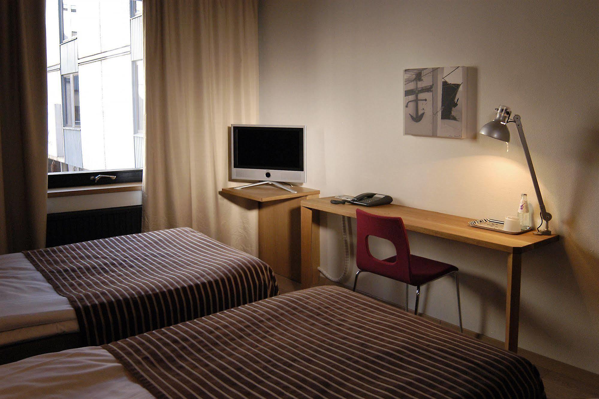 Centro Hotel Турку Экстерьер фото